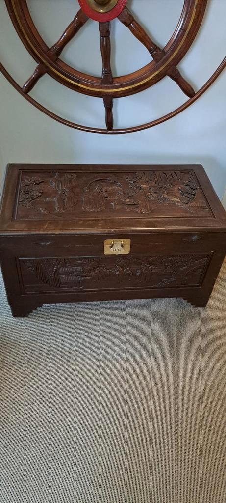 Indonesische dekenkist, Huis en Inrichting, Woonaccessoires | Kisten, Gebruikt, 50 tot 75 cm, 50 tot 75 cm, 50 tot 100 cm, Ophalen