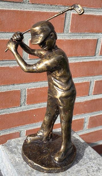 GOLFER / bronzen beeld / 25 cm hoog beschikbaar voor biedingen