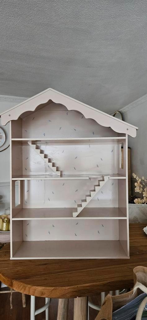 Vintage mooi poppenhuis zonder inhoud Petite Amelie, Kinderen en Baby's, Speelgoed | Poppenhuizen, Zo goed als nieuw, Poppenhuis