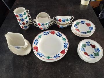 Boerenbont servies. Inclusief California  beschikbaar voor biedingen