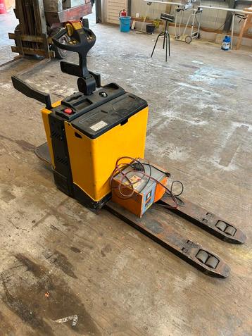 Elektrische pompwagen Yale MP20X FBW beschikbaar voor biedingen