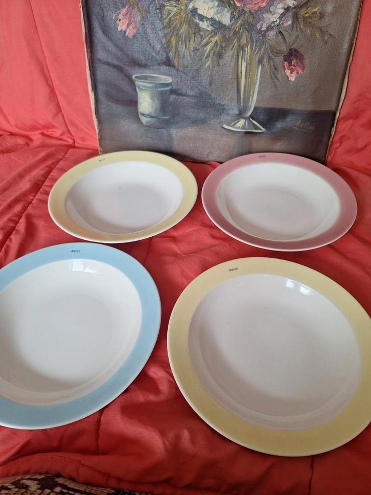 Pastel diepe borden, Antiek en Kunst, Antiek | Servies los, Ophalen of Verzenden