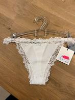 Ambra String  maat 42 NIEUW!! Nu €10,-, Kleding | Dames, Ondergoed en Lingerie, Ophalen of Verzenden, String