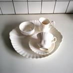 Royal albert affinity: grote taartschaal, roomstel, enz., Huis en Inrichting, Keuken | Servies, Ophalen of Verzenden, Zo goed als nieuw