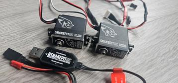 Monsterlijke servo's SnakepitRc Venom 12V 45kg supersnel beschikbaar voor biedingen