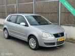 Volkswagen Polo 1.4-16V Turijn NAP/APK/AIRCO, Auto's, Elektrische ramen, Gebruikt, Origineel Nederlands, Bedrijf