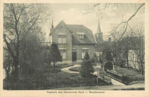 (388-572-027) Goudswaard Pastorie met Hervormde Kerk, Verzamelen, Ansichtkaarten | Nederland, Zuid-Holland, Verzenden