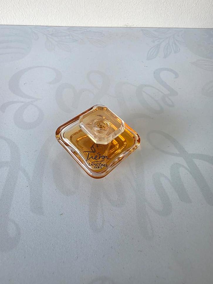 Parfum Miniatuur Flesjes - Diverse Merken#3, Verzamelen, Parfumverzamelingen, Ophalen of Verzenden