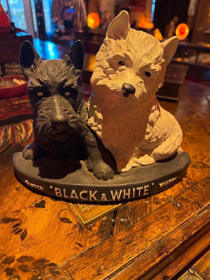 Black & White Whisky Reclamebeeld Honden, Verzamelen, Merken en Reclamevoorwerpen, Gebruiksvoorwerp, Ophalen