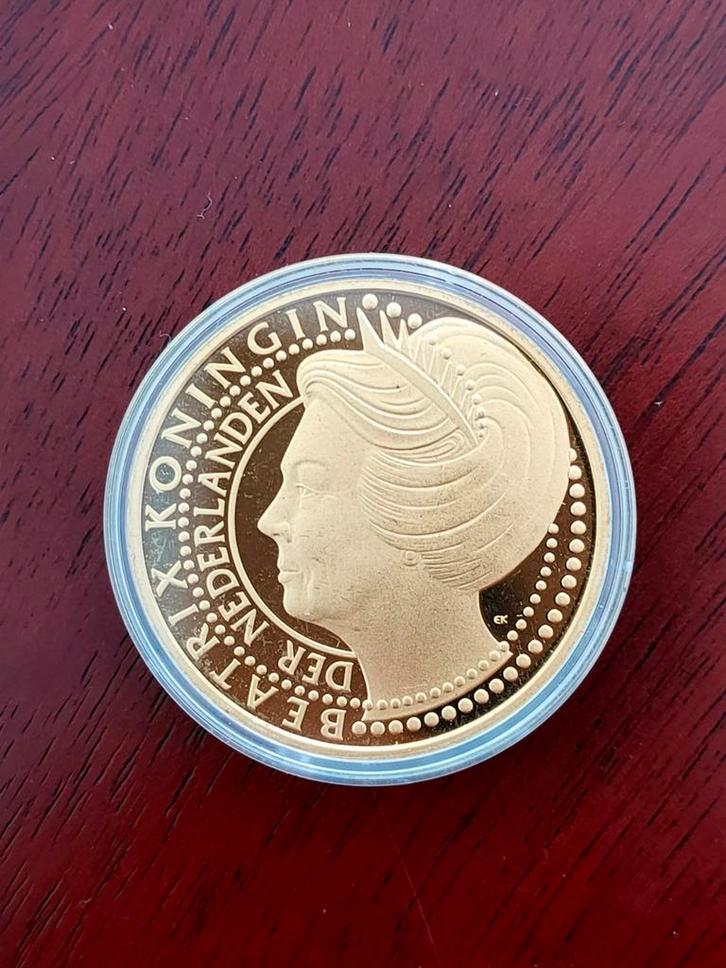 10 Florin – Herdenkingsmunt 30 Jaar Regeringsjubileum replic, Postzegels en Munten, Munten | Nederland, Euro's, Koningin Beatrix