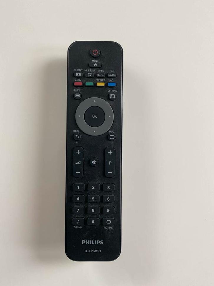 Nieuwe Philips Universele Afstandsbediening, Audio, Tv en Foto, Afstandsbedieningen, Nieuw, Universeel, Tv, Ophalen of Verzenden