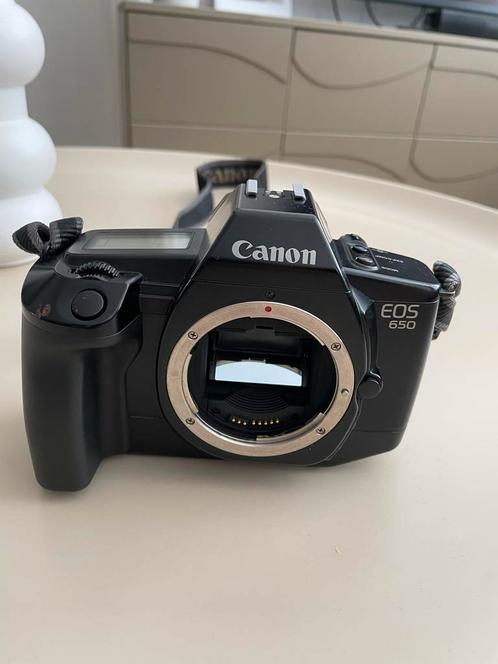 Canon EOS 650 Analoge Camera Body, Audio, Tv en Foto, Fotocamera's Analoog, Gebruikt, Spiegelreflex, Canon, Ophalen of Verzenden