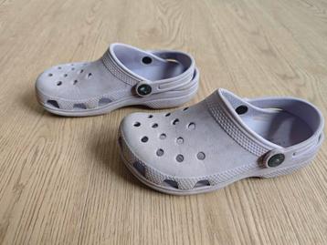 Crocs maat c13- 30/31 kleur paars  beschikbaar voor biedingen