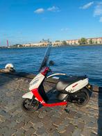 Peugeot kisbee rs, Fietsen en Brommers, Scooters | Peugeot, Ophalen, Gebruikt, Overige modellen, Maximaal 45 km/u