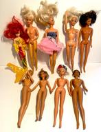 9 Barbies en garderobe, Kinderen en Baby's, Speelgoed | Poppen, Ophalen of Verzenden, Gebruikt, Barbie
