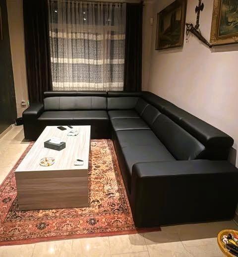Moderne L-vormige Hoekbank – Zwart & Grijs, Antiek en Kunst, Antiek | Meubels | Stoelen en Banken, Verzenden