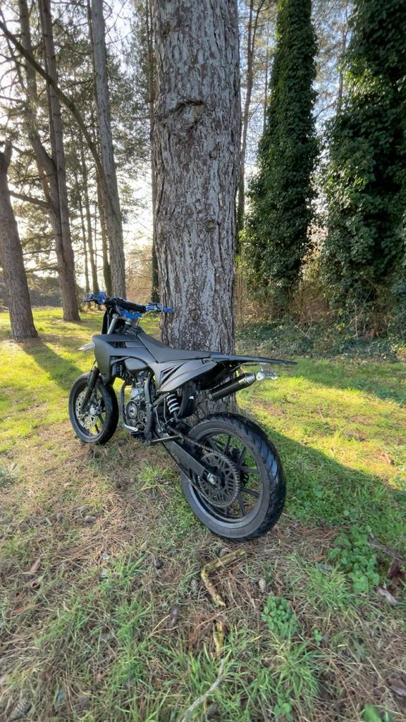 Sherco SM50 MVT!, Fietsen en Brommers, Brommers | Crossbrommers, Zo goed als nieuw, Overige merken, Ophalen of Verzenden