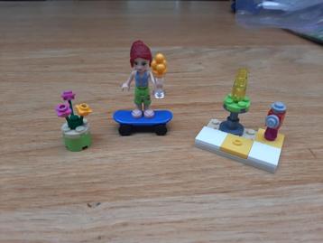 Lego Friends Mia's skateboard 30101