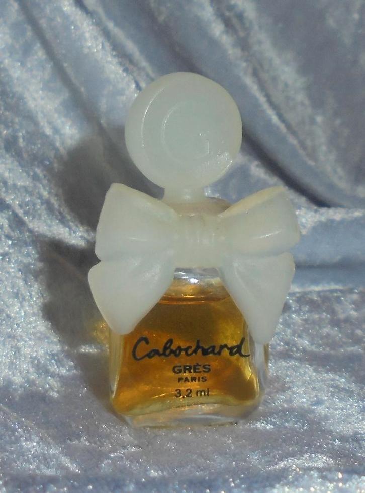 Volle parfum mini -  Gres Cabochard witte strik, Verzamelen, Parfumverzamelingen, Zo goed als nieuw, Miniatuur, Gevuld, Ophalen of Verzenden
