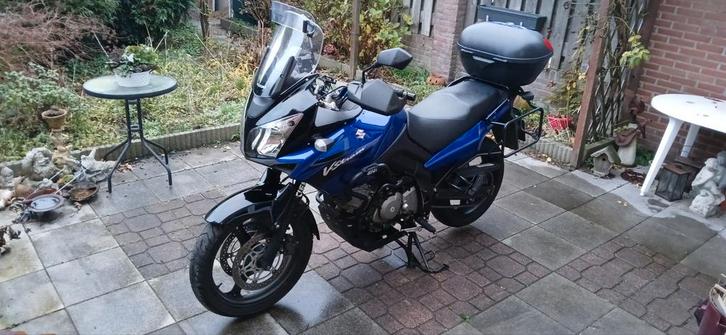 Blauwe Suzuki DL650 (Vstrom), Motoren, Motoren | Suzuki, Particulier, Toermotor, meer dan 35 kW, 2 cilinders, Motorrijbewijs A