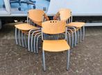 9x degelijke kantinestoel / stapelstoel hout, Huis en Inrichting, Stoelen, Postbus, Bruin, Ophalen of Verzenden, Metaal
