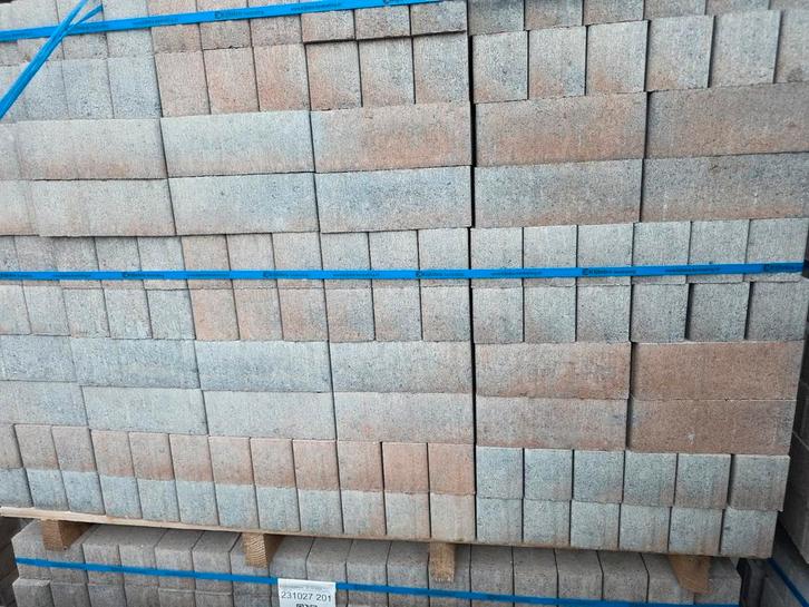 Nieuwe dikformaat betonklinkers rest partij!, Tuin en Terras, Tegels en Klinkers, Nieuw, Klinkers, Beton, Ophalen of Verzenden