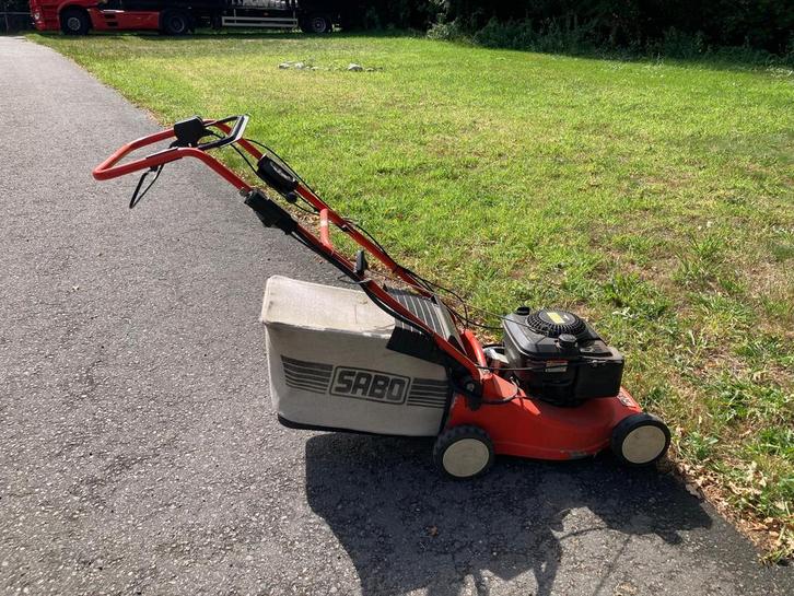 Sabo Benzine Grasmaaier - Goede Staat!, Tuin en Terras, Grasmaaiers, Gebruikt, Benzine-grasmaaier, Opvangzak, Ophalen