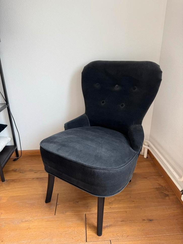 Zwarte fauteuil - zo goed als nieuw!, Huis en Inrichting, Fauteuils, Zo goed als nieuw, Stof, 50 tot 75 cm, Minder dan 75 cm, Ophalen