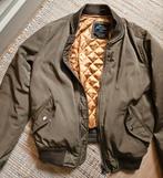 Bomberjack gevoerd legergroen S/M., Ophalen of Verzenden, Zo goed als nieuw, Maat 38/40 (M), Groen