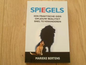 Marieke Bertens - Spiegels beschikbaar voor biedingen