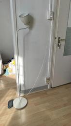 ikea floor lamp, Gebruikt, 100 tot 150 cm, Ophalen of Verzenden, Metaal