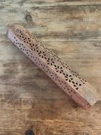 Houten Wierookhouder met Bloemmotief, Huis en Inrichting, Woonaccessoires | Kandelaars en Kaarsen, Gebruikt, Bruin, Ophalen of Verzenden