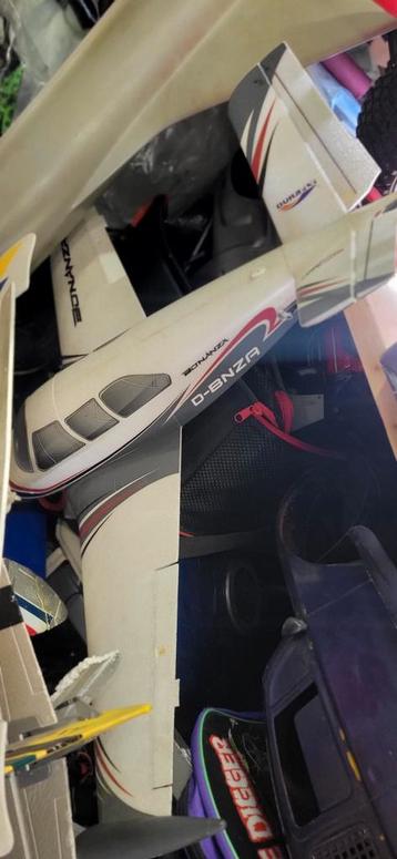 Durafly Bonanza RC Vliegtuig - Topstaat! beschikbaar voor biedingen