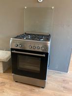 Gasfornuis en oven, Ophalen, 4 kookzones, Zo goed als nieuw, Gas