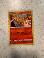 Moltres 021/172 foil, Ophalen of Verzenden, Zo goed als nieuw, Losse kaart