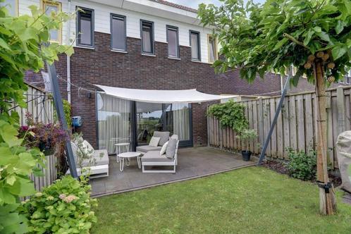 Nesling palen + schaduwdoek, Tuin en Terras, Schaduwdoeken, Gebruikt, Ophalen