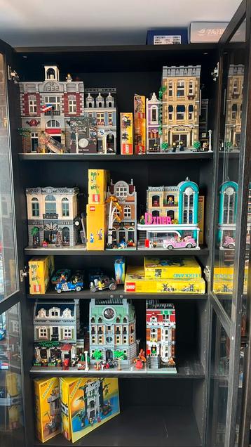 Complete lego modular straat / stad alle huizen beschikbaar voor biedingen