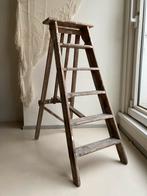 Authentieke decoratieve vintage houten schilderstrap 116 cm, Doe-het-zelf en Verbouw, Ladders en Trappen, Ophalen, Gebruikt, Trap