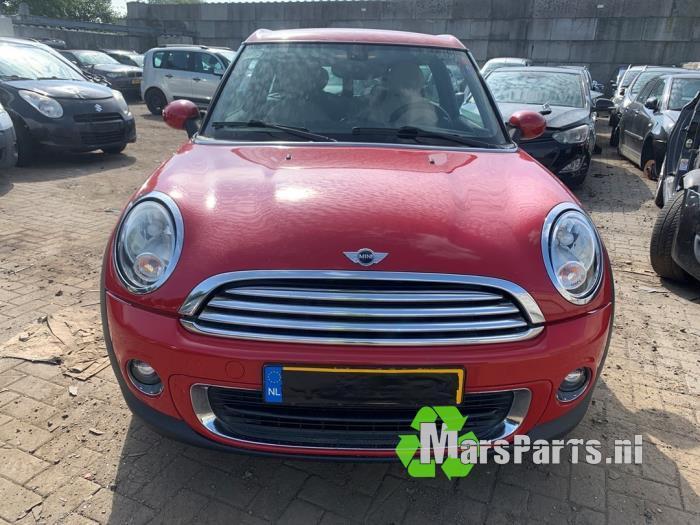 Brandstofpomp Elektrisch van een Mini Clubman, Auto-onderdelen, Brandstofsystemen, Mini, Gebruikt, 3 maanden garantie, Ophalen of Verzenden