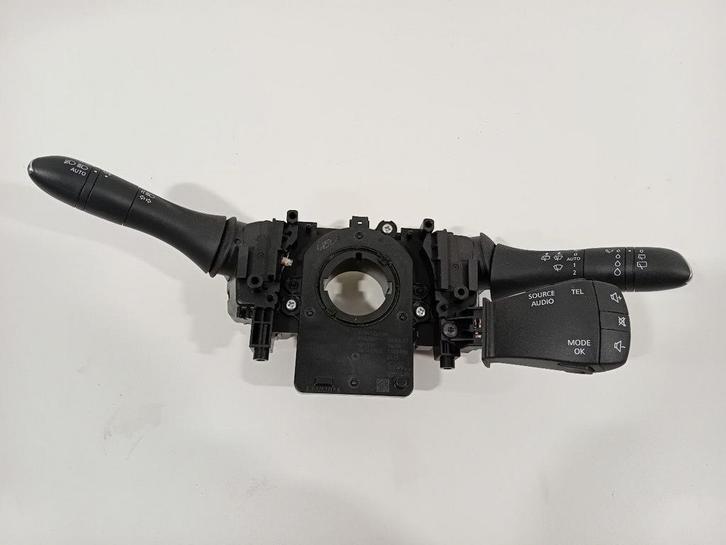 Combischakelaar Renault Mégane, Auto-onderdelen, Dashboard en Schakelaars, Renault, Gebruikt, Herkomst onderdeel bekend, 12 maanden garantie