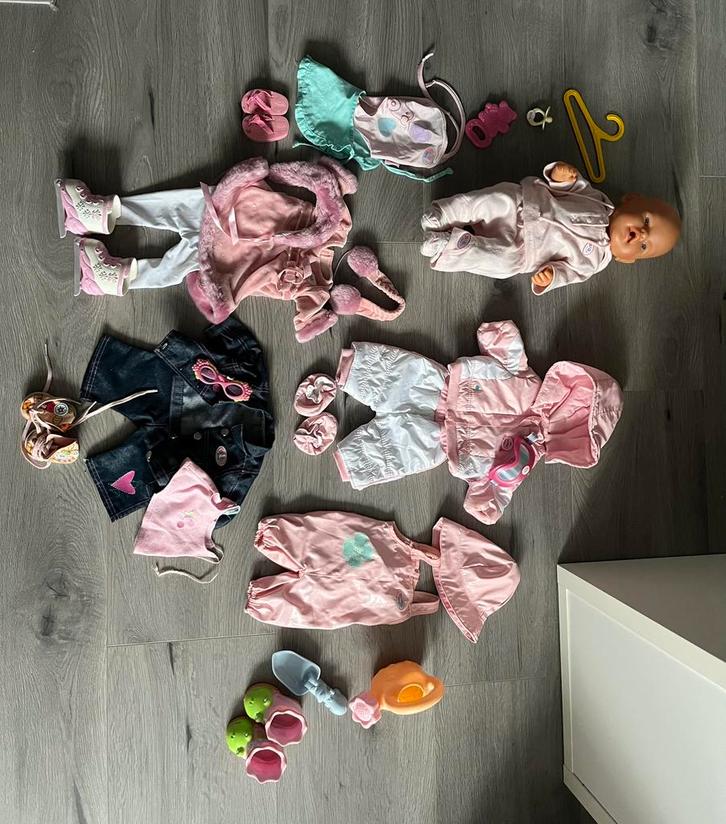 Te koop Babyborn 2 poppen en veel extra’s, Kinderen en Baby's, Speelgoed | Poppen, Zo goed als nieuw, Babypop, Ophalen