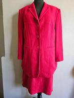 Mooi 2delig rood mantelpakje van Gerry Weber mt. 40, Kleding | Dames, Maat 38/40 (M), Kostuum of Pak, Ophalen of Verzenden, Zo goed als nieuw