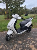 Tekoop peugeot vivacity brom 2 tak, Fietsen en Brommers, Scooters | Peugeot, Ophalen, Tweetakt, Gebruikt, Maximaal 45 km/u