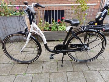 dames fiets Lage instap beschikbaar voor biedingen