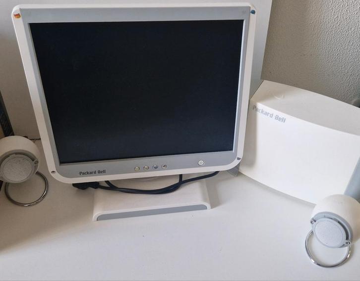 Packard Bell FT700 beeldscherm met speakers, Computers en Software, Monitoren, Gebruikt, 60 Hz of minder, VGA, Overige typen, Overige resoluties