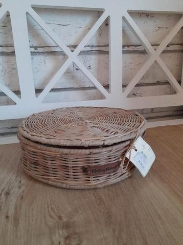 Ronde rattan theedoos riviera maison  beschikbaar voor biedingen