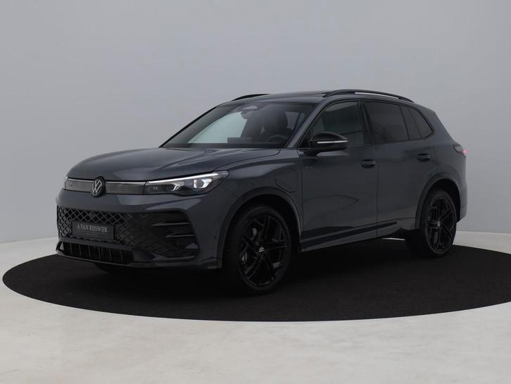 Volkswagen Tiguan NEW 1.5 eHybrid R-Line Edition | PANO | 36, Auto's, Volkswagen, Bedrijf, Te koop, Tiguan, 360° camera, ABS, Achteruitrijcamera