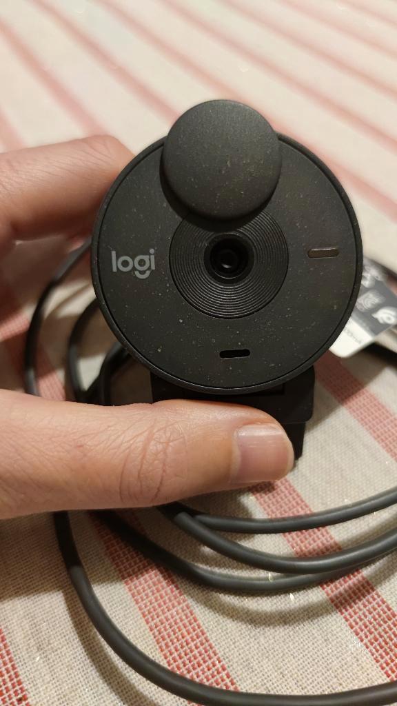 Logitech Brio 300 Full HD Webcam Zwart, Computers en Software, Webcams, Zo goed als nieuw, Bedraad, MacOS, Windows, Microfoon