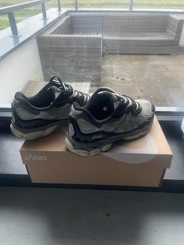ASICS Gel-Nys Sneakers Dubbele Veters beschikbaar voor biedingen