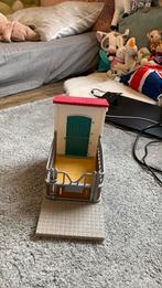 Schleich stal te koop, Verzamelen, Poppenhuizen en Toebehoren, Ophalen of Verzenden, Zo goed als nieuw, Poppenhuis